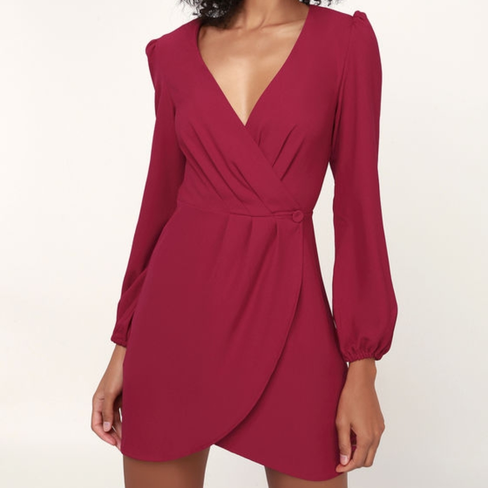 The Fifth Label Chemistry Wrap Dress in Berry size M